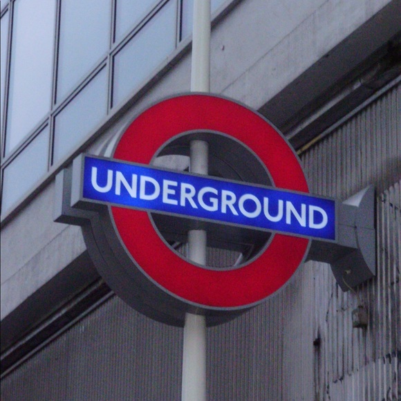 Meet your Posher, Karen - Picture 2 of 2